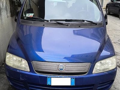 Usata Fiat Multipla Dynamic 120 CV (88 kW) 2009 Blu Monovolume
