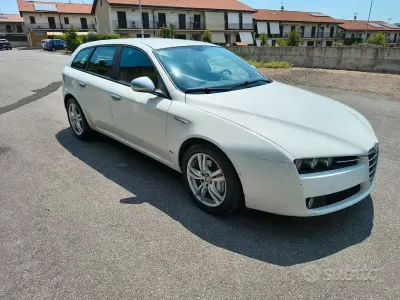 Usata Alfa Romeo 159 Super 170 CV (125 kW) 2011 Bianco Station wagon