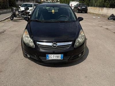 Usata Opel Corsa 85 CV (62 kW) 2011 Nero Utilitaria