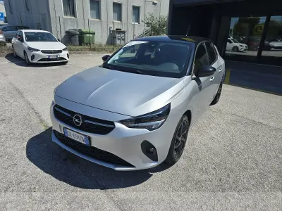 Usata Opel Corsa Edition 101 CV (74 kW) 2022 Grigio Utilitaria