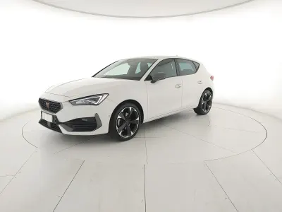 Usata Cupra Leon 150 CV (110 kW) 2023 Bianco candy Berlina