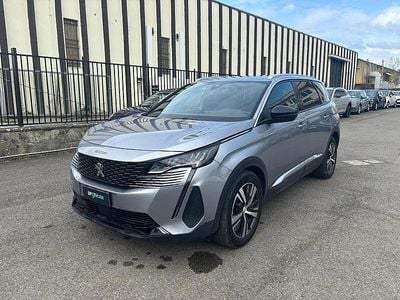 Usata Peugeot 5008 131 CV (96 kW) 2024 Grigio SUV
