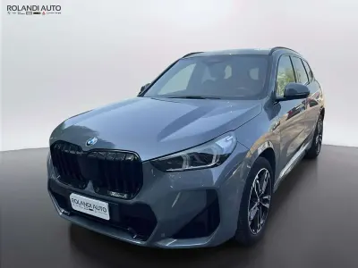 Usata BMW X1 M Sport 163 CV (119 kW) 2023 Storm bay metallizzato SUV