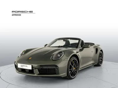 Usata Porsche 992 650 CV (478 kW) 2024 Verde Cabrio