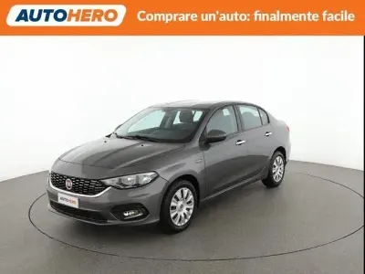Usata Fiat Tipo Easy 95 CV (69 kW) 2018 Grigio Berlina