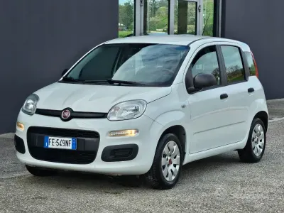 Begagnad Fiat Panda Easy 69 HK (50 kW) 2016 Vit Halvkombi