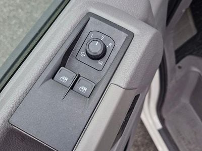 Usata VW Crafter 140 CV (102 kW) 2020 Bianco Furgone