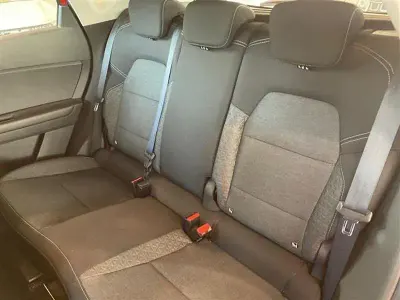 Usata Renault Captur Equilibre 145 CV (106 kW) 2023 Rosso SUV