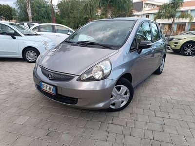 Usata Honda Jazz 83 CV (61 kW) 2007 Grigio Utilitaria