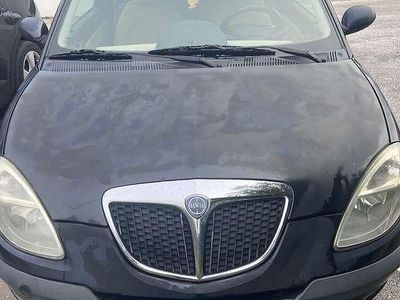 Usata Lancia Ypsilon 69 CV (50 kW) 2004 Utilitaria