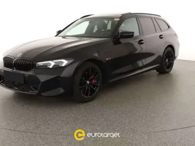 Usata BMW 330e M Sport 292 CV (214 kW) 2023 Nero Berlina
