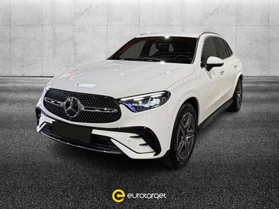 Usata Mercedes GLC300e AMG Line Premium 269 CV (197 kW) 2024 Bianco pastello SUV