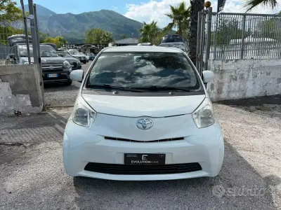 Usata Toyota iQ