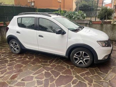 Usata Dacia Sandero Stepway 95 CV (69 kW) 2019 Berlina