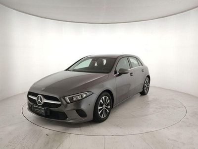 Usata Mercedes A180 Business 116 CV (85 kW) 2022 Grigio Berlina