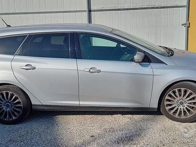 Usata Ford Focus Titanium 150 CV (110 kW) 2011 Grigio Station wagon