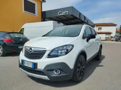 Usata Opel Mokka Cosmo 136 CV (100 kW) 2016 Bianco SUV