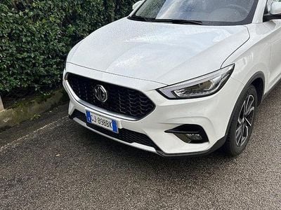 Usata MG ZS 106 CV (77 kW) 2022 Bianco Berlina