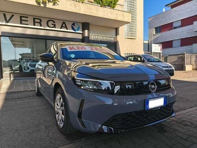 Nuova Opel Corsa Edition 110 CV (80 kW) 2025 Grafik grey Utilitaria
