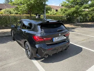 Usata BMW 120 M Sport 190 CV (139 kW) 2022 Nero Utilitaria