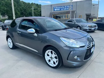 Usata Citroën DS3 So Chic 92 CV (67 kW) 2010 Grigio Utilitaria
