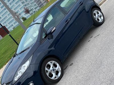 Usata Ford Fiesta 70 CV (51 kW) 2012 Utilitaria