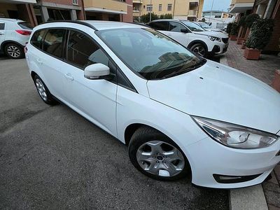 Usata Ford Focus 2016 Bianco Station wagon