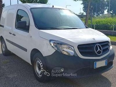 Usata Mercedes Citan 109 Business 90 CV (66 kW) 2020 Bianco Station wagon