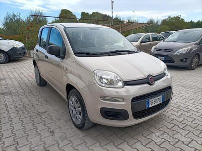 Beige Usata 2015 Fiat Panda Lounge Berlina | 5350 € (Buon prezzo)