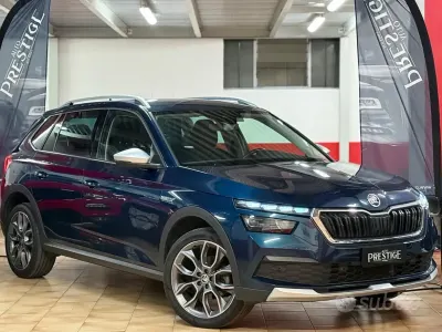 Usata Skoda Kamiq ScoutLine 116 CV (85 kW) 2021 Blu/azzurro SUV