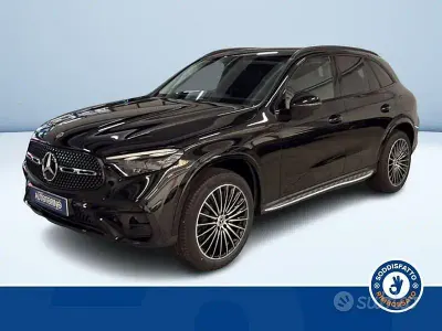 Nuova Mercedes GLC300e AMG 2026 Nero SUV