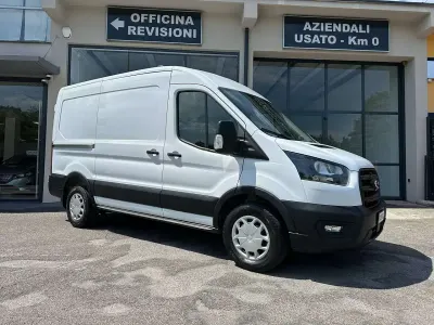 Usata Ford Transit Trend 129 CV (94 kW) 2023 Frozen white Furgone
