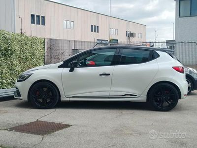 Usata Renault Clio IV R.S. 200 CV (147 kW) 2014 Bianco Berlina