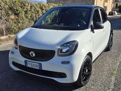 Usata Smart ForFour Passion 90 CV (66 kW) 2018 Bianco Utilitaria