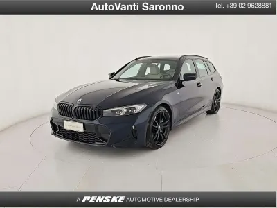 Usata BMW 330 M Sport 245 CV (180 kW) 2023 Blu/azzurro Station wagon