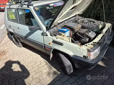 Usata Fiat Panda 4x4 50 CV (36 kW) 1987 Grigio Utilitaria