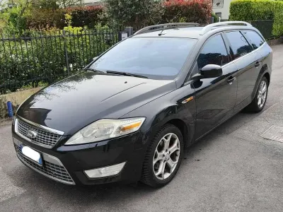 Usata Ford Mondeo Titanium 140 CV (102 kW) 2010 Nero Station wagon