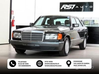 Usata Mercedes S300 SE 180 CV (132 kW) 1990 Grigio Berlina