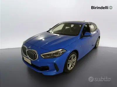 Usata BMW 118 M Sport 136 CV (100 kW) 2022 Misano blue metallizzato Utilitaria