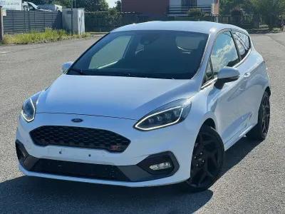 Usata Ford Fiesta ST 205 CV (150 kW) 2018 Bianco Utilitaria