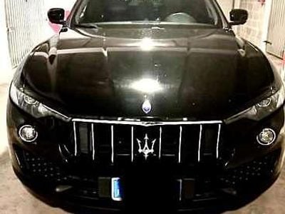 Usata Maserati Levante GranLusso 250 CV (183 kW) 2017 Nero SUV