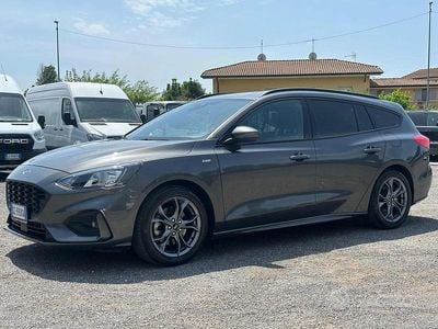 Usata Ford Focus ST-Line 125 CV (91 kW) 2020 Antracite Station wagon