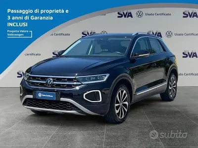 Usata VW T-Roc Style 116 CV (85 kW) 2023 Nero SUV
