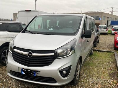 usata Opel Vivaro Passo lungo