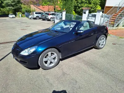 Usata Mercedes SLK200 163 CV (119 kW) 2004 Blu/azzurro Cabrio