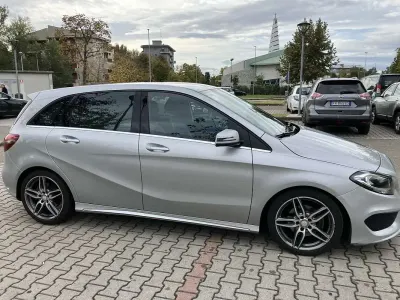 Usata Mercedes B180 AMG line 109 CV (80 kW) 2017 Utilitaria