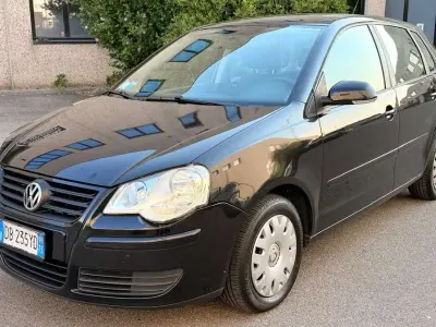 Usata VW Polo Comfortline 75 CV (55 kW) 2006 Nero Utilitaria