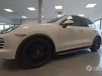 Usata Porsche Cayenne 245 CV (180 kW) 2012 Bianco SUV