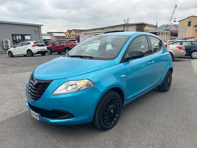 usata Lancia Ypsilon 1.2 69 CV 5 porte Elefantino OK NEO