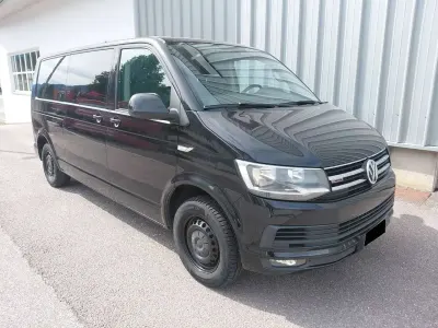 Usata VW Caravelle 150 CV (110 kW) 2017 Nero Furgone